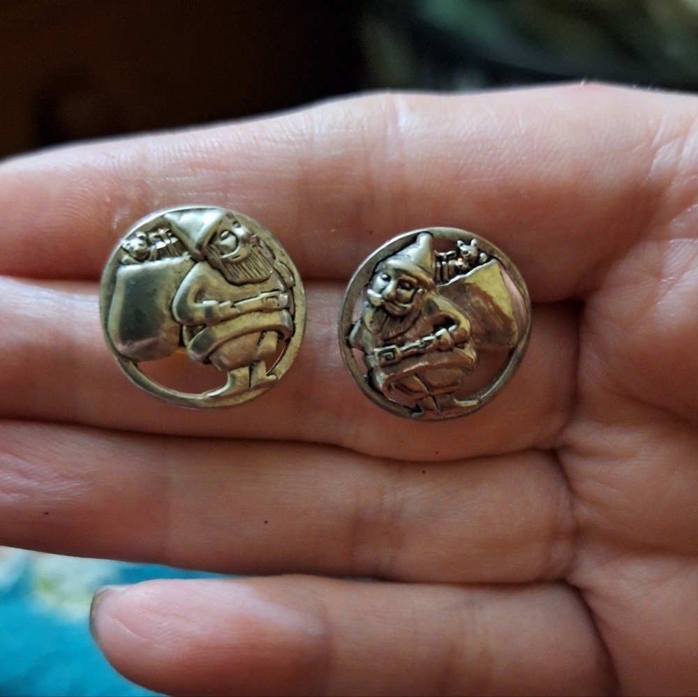 Vintage Silver Tone Santa With Toys Earrings